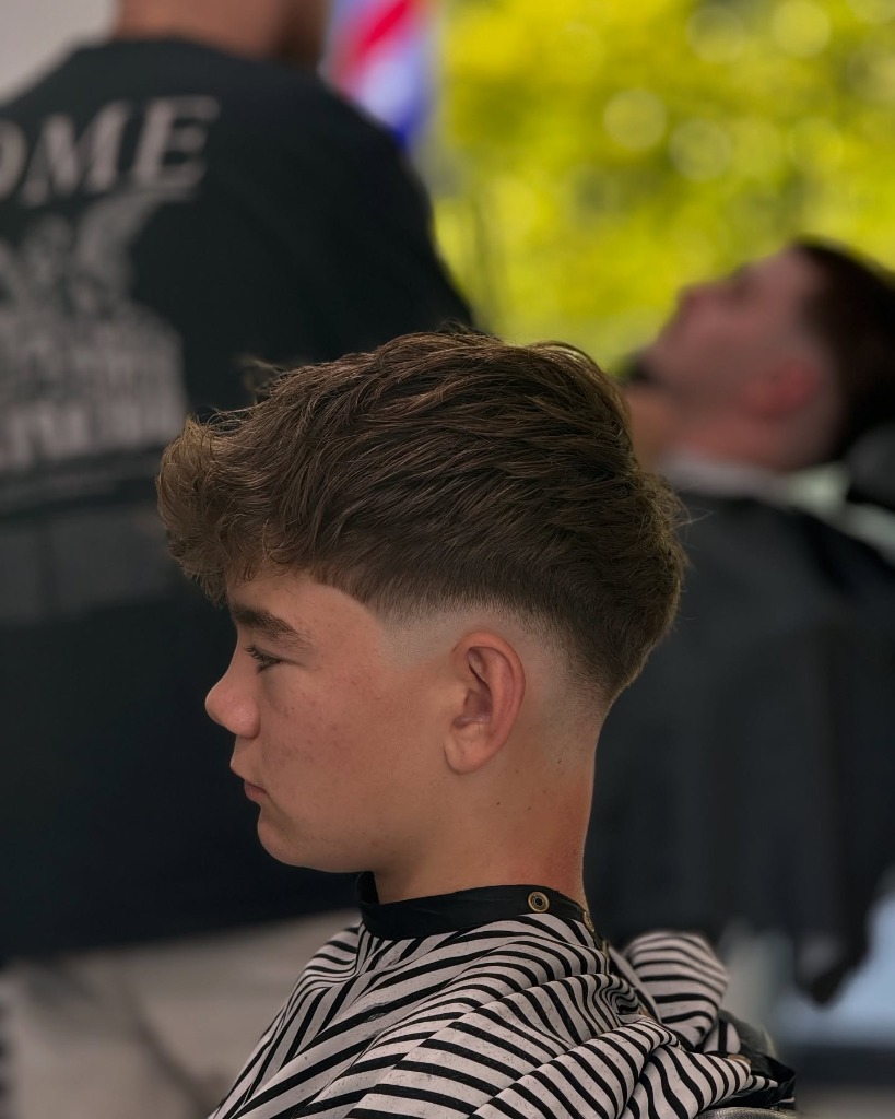 VLONE CUTZ Signature Cut 1